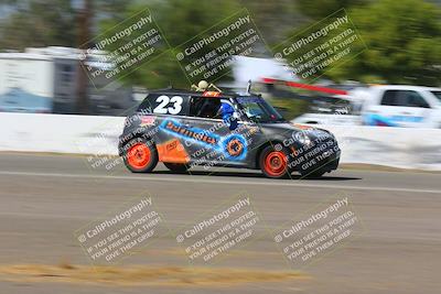 media/Oct-01-2022-24 Hours of Lemons (Sat) [[0fb1f7cfb1]]/130pm (Speed Shots)/